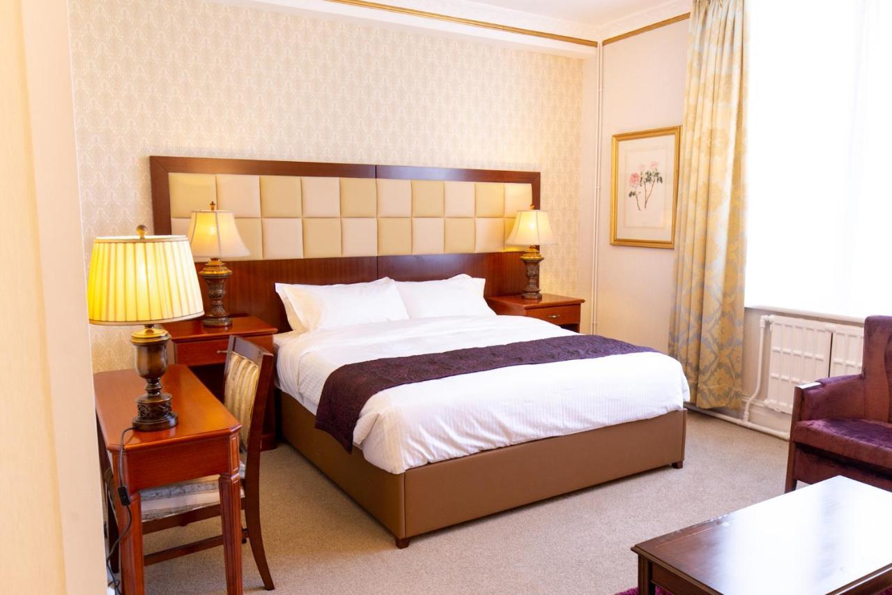 Botleigh Grange Hotel & Spa Hedge End Extérieur photo